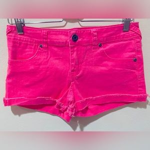 Lipstick cut off shorts